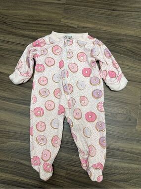 Kissy Kissy baby size 0-3m Donut Footie pink cute